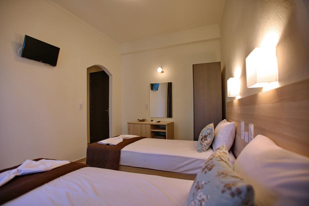 Aktaion Guest Rooms Szkópelosz Kültér fotó